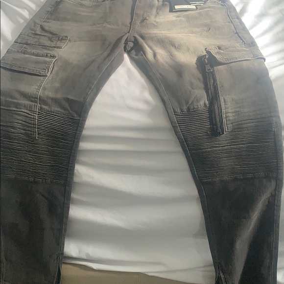 Jeans - Picture 4 of 14